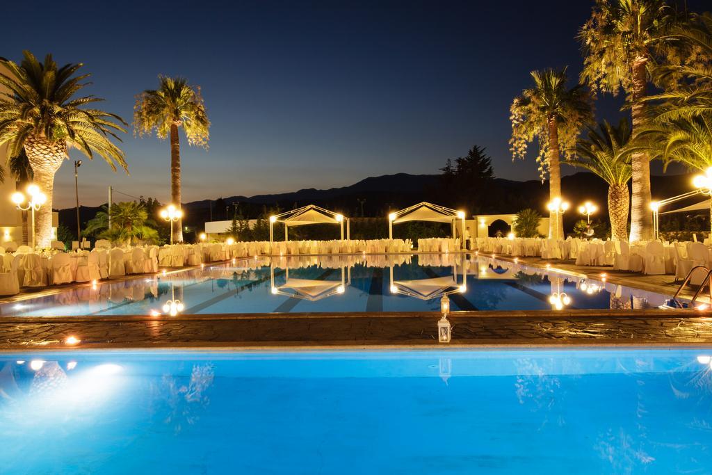 Club Hotel Kennedy Roccella Ionica Exterior photo