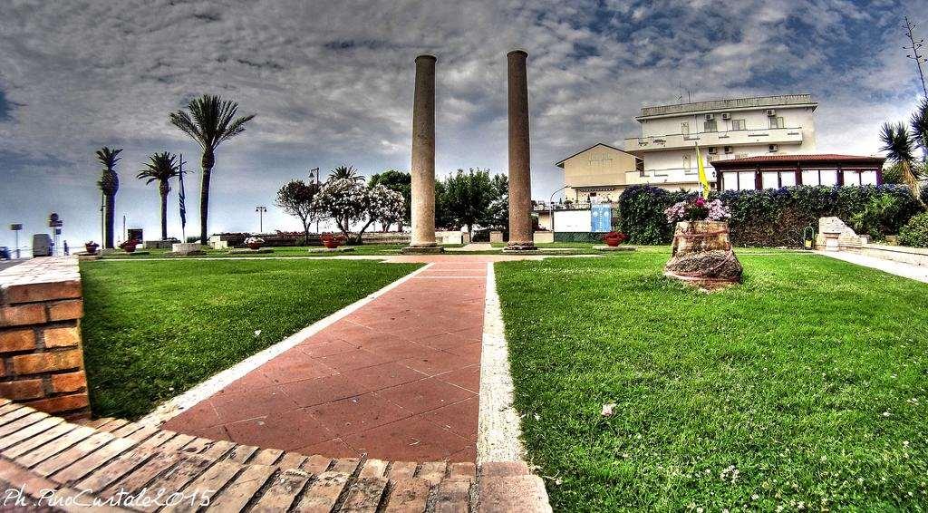 Club Hotel Kennedy Roccella Ionica Facilities photo